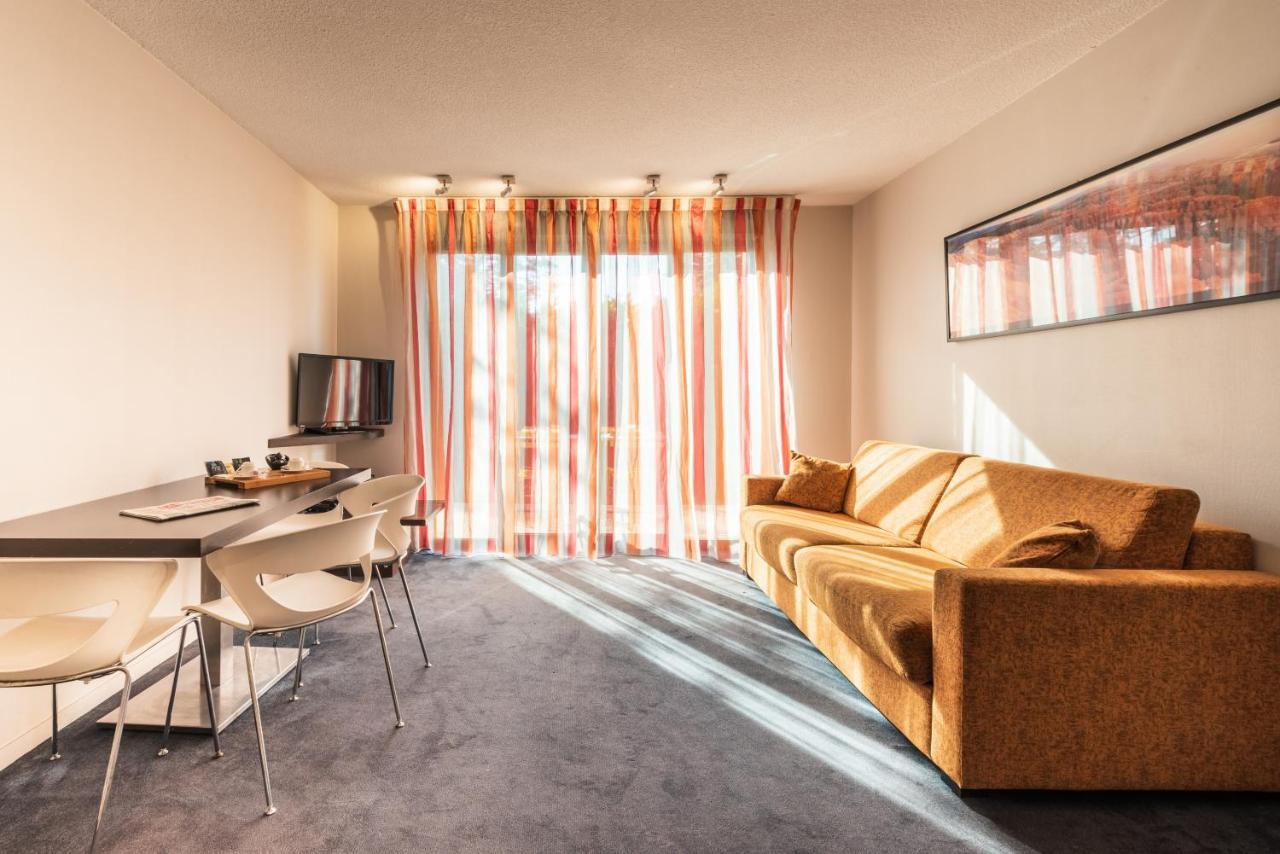 De Diane - 4*